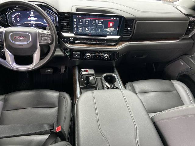 Used 2024 GMC Sierra 1500 Elevation w/ Elevation Premium Package AWD/4WD image 16