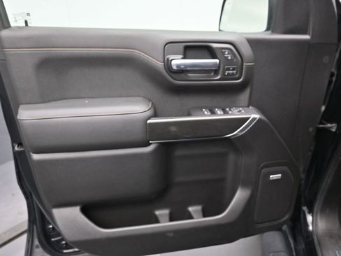 Used 2021 GMC Sierra 1500 AT4 w/ AT4 Premium Package image 11