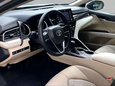 Used 2024 Toyota Camry LE FWD image 18