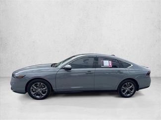Used 2023 Honda Accord EX-L video 2