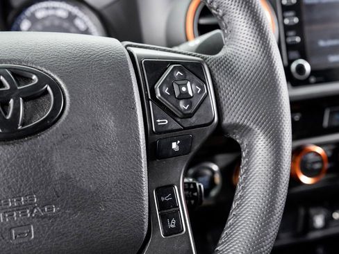 Used 2021 Toyota Tacoma TRD Sport image 13