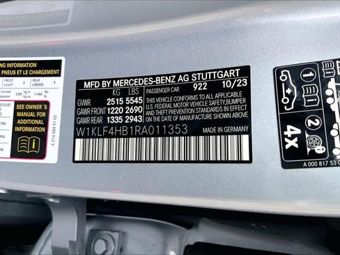 Used 2024 Mercedes-Benz E 350 4MATIC Sedan image 25