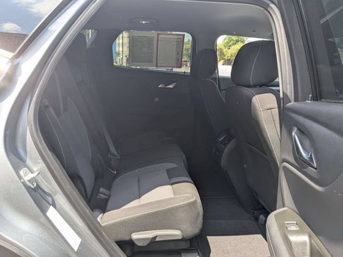 Used 2025 Chevrolet Blazer LT FWD image 28