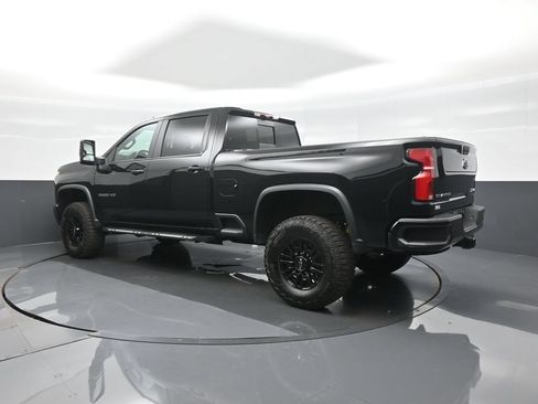 Used 2026 Chevrolet Silverado 2500 ZR2 AWD/4WD image 5
