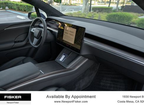 Used 2024 Tesla Model X image 29