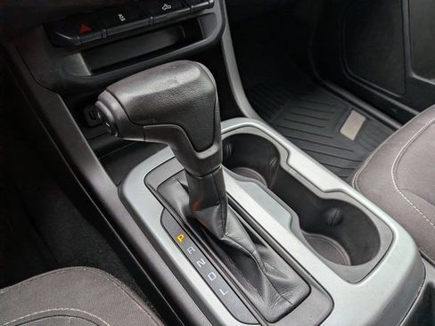 Used 2021 Chevrolet Colorado LT w/ LT Convenience Package RWD image 22