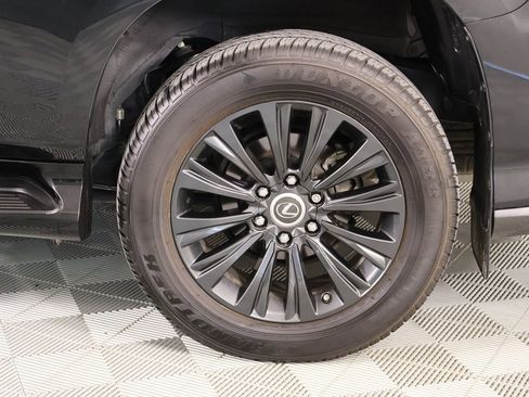 Used 2023 Lexus GX 460 Luxury w/ Sport Design Package image 22