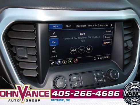 Used 2020 GMC Acadia SLT w/ Driver Alert Package II image 35