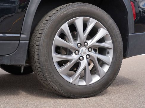 Used 2025 Buick Enclave Preferred image 34