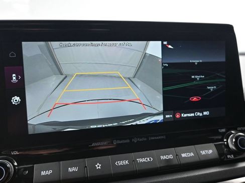 Certified 2022 Kia Seltos SX w/ Sunroof Package AWD/4WD image 21