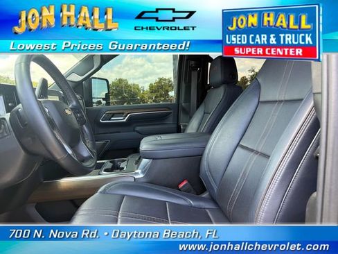 Used 2025 Chevrolet Silverado 2500 High Country w/ High Country Premium Package AWD/4WD image 21