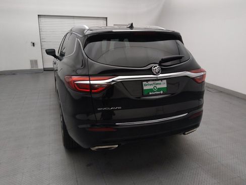 Used 2020 Buick Enclave Avenir w/ Avenir Technology Package FWD image 6