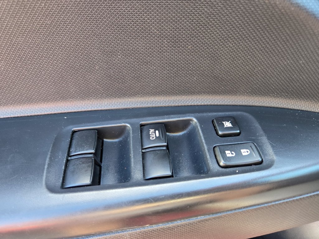 Used 2024 Mitsubishi Mirage ES FWD image 34