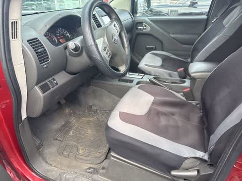 Used 2019 Nissan Frontier S image 4