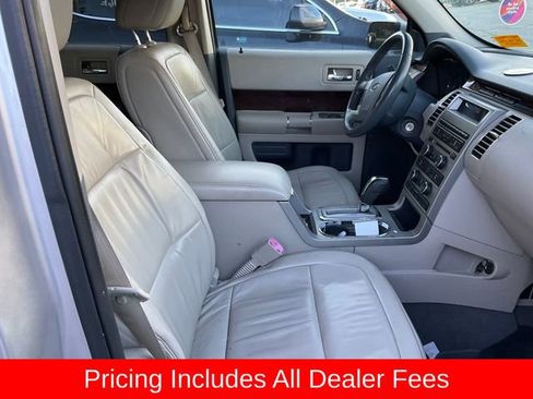 Used 2009 Ford Flex SEL FWD image 9