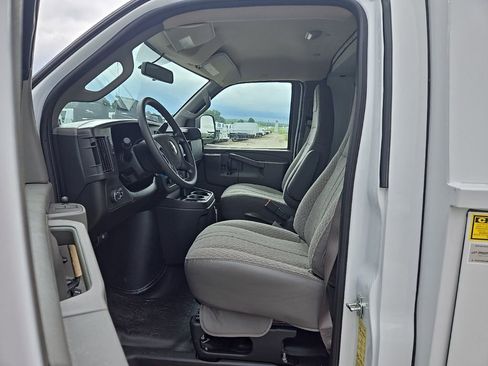 New 2025 Chevrolet Express 3500 w/ Power Convenience Package image 9