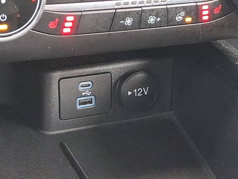 Certified 2023 Ford Escape Active AWD/4WD image 26