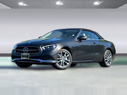 Used 2023 Mercedes-Benz E 450 4MATIC Cabriolet image 36