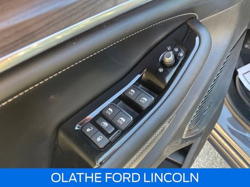 Used 2021 Jeep Grand Cherokee L Overland w/ Advanced Protech Group III image 24