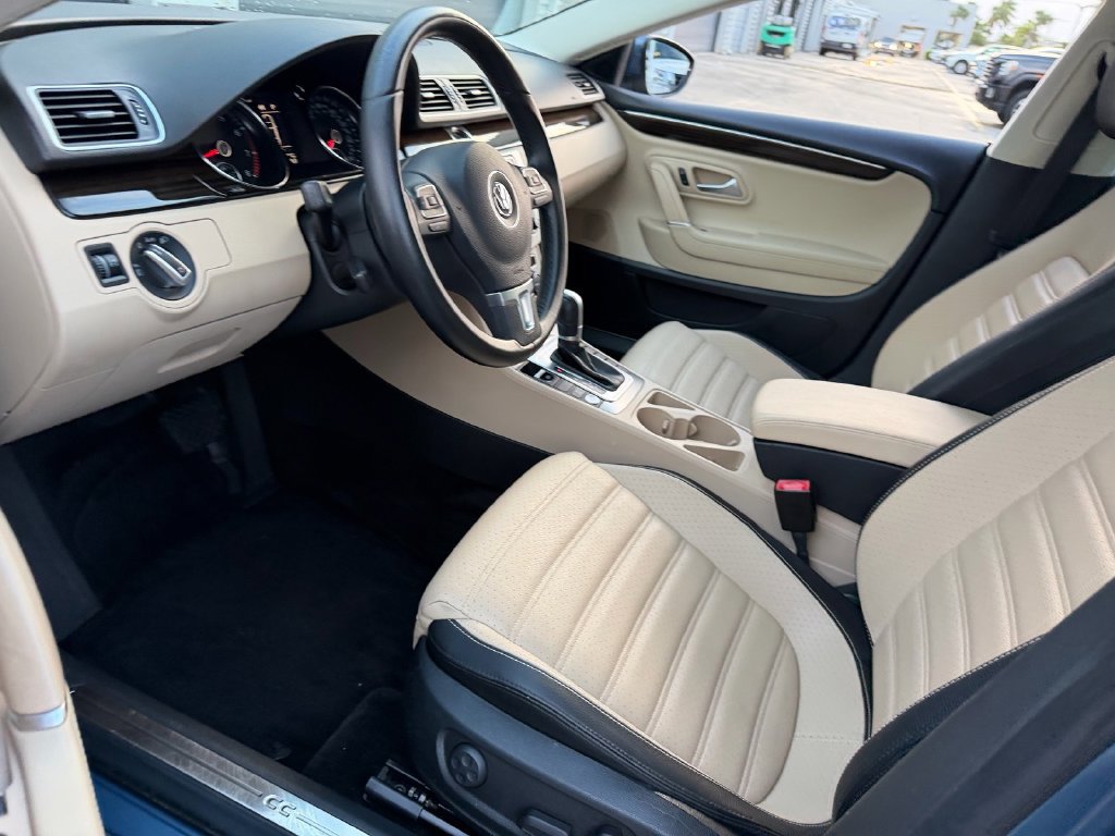 Used 2017 Volkswagen CC Sport FWD image 11