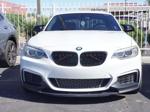 Used 2016 BMW M235i Coupe image 2