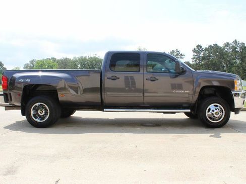 Used 2011 Chevrolet Silverado 3500 LTZ AWD/4WD image 19