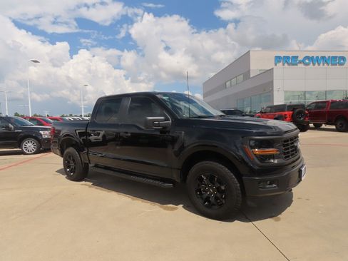 Used 2025 Ford F150 STX w/ Equipment Group 201A FX4 AWD/4WD image 7