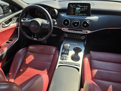 Used 2019 Kia Stinger GT2 AWD/4WD image 32