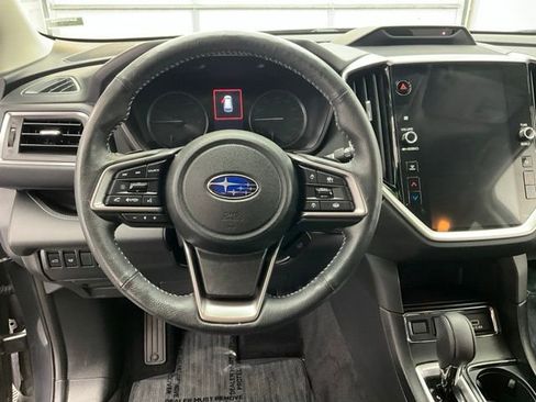 Used 2023 Subaru Ascent Limited AWD/4WD image 9