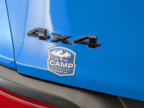 Used 2018 Jeep Cherokee Limited w/ Luxury Group image 12