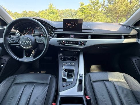 Used 2017 Audi A4 2.0T Premium FWD image 23
