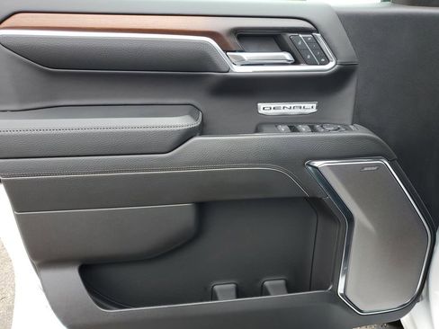 Certified 2024 GMC Sierra 1500 Denali AWD/4WD image 22