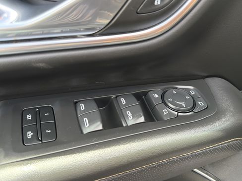 Used 2023 GMC Yukon AT4 w/ AT4 Premium Package AWD/4WD image 74