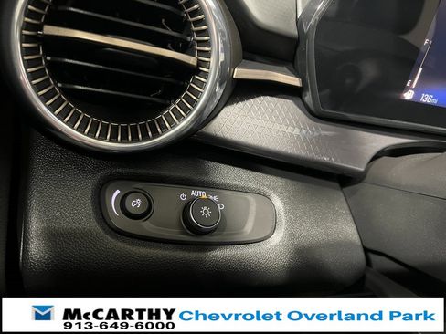 Used 2025 Chevrolet Trax ACTIV w/ Driver Confidence Package image 17