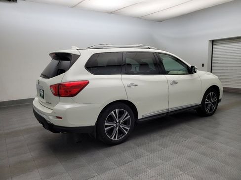 Used 2020 Nissan Pathfinder Platinum FWD image 10