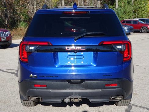Used 2023 GMC Acadia AWD Elevation w/ Elevation Edition image 9