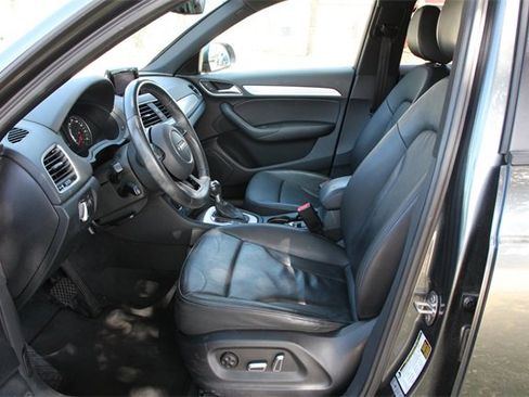 Used 2018 Audi Q3 2.0T Premium image 10