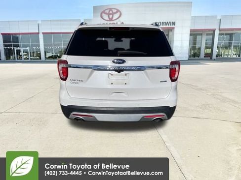 Used 2016 Ford Explorer Limited w/ Equipment Group 301A image 4