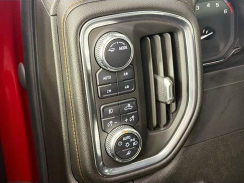 Used 2021 GMC Sierra 1500 AT4 w/ AT4 Preferred Package AWD/4WD image 10