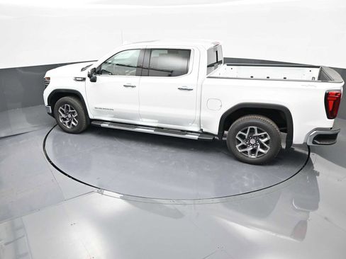 New 2026 GMC Sierra 1500 SLT w/ SLT Premium Package image 43