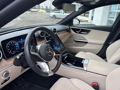 Used 2023 Mercedes-Benz C 300 4MATIC Sedan image 8