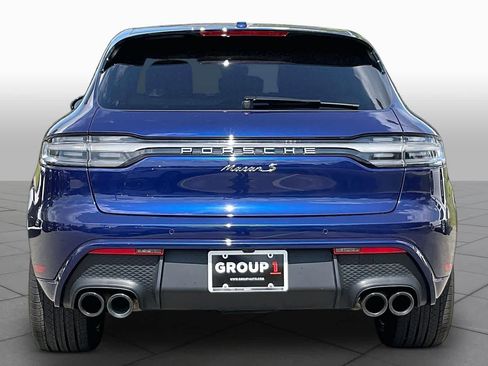 Used 2023 Porsche Macan S AWD/4WD image 4