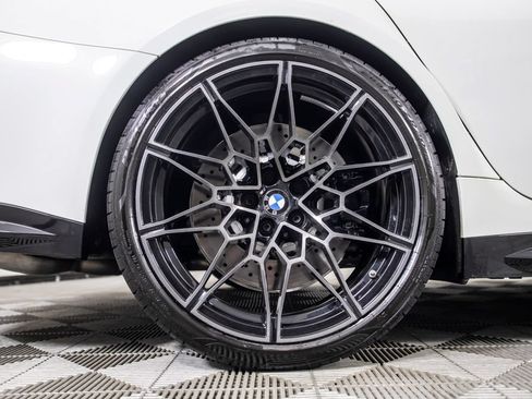 Used 2025 BMW M3 Competition w/ Executive Package AWD/4WD image 41