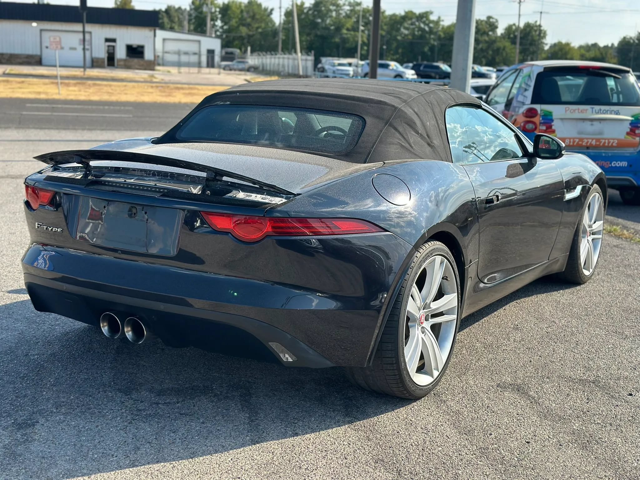 Used 2016 Jaguar F-TYPE Convertible RWD image 11