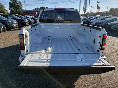 New 2026 Nissan Frontier SV w/ Tow Package AWD/4WD image 6