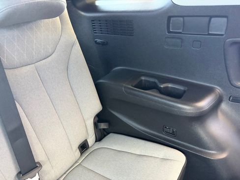 Used 2022 Hyundai Palisade SEL w/ Cargo Package FWD image 25