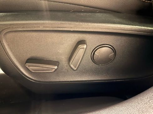 Used 2021 Ford Escape SEL image 14