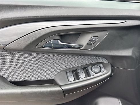 Used 2023 Chevrolet TrailBlazer LT w/ Convenience Package image 17