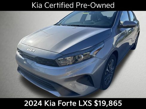 Certified 2024 Kia Forte LXS w/ LXS Technology Package FWD image 8