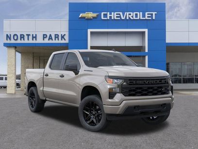 New 2026 Chevrolet Silverado 1500 Custom w/ LPO, Dark Essentials Package